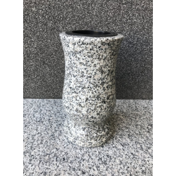 Vase no PGW01Height: 28 cm.Granite: Lindos