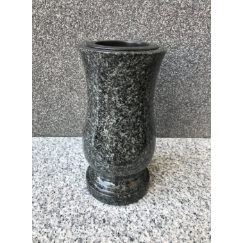 Vase no PGW04Height: 28 cm.Granite: Impala